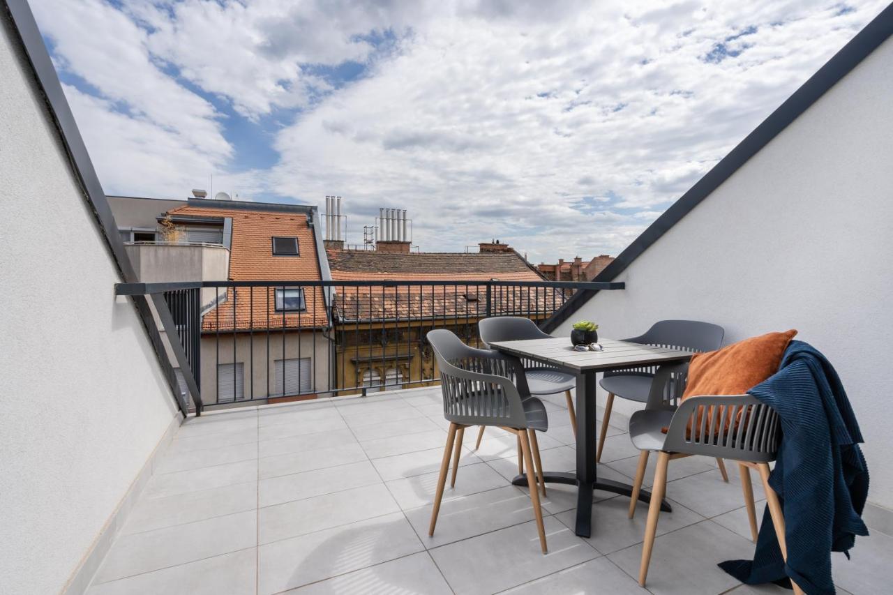 בודפשט Rose Garden Apartments חדר תמונה