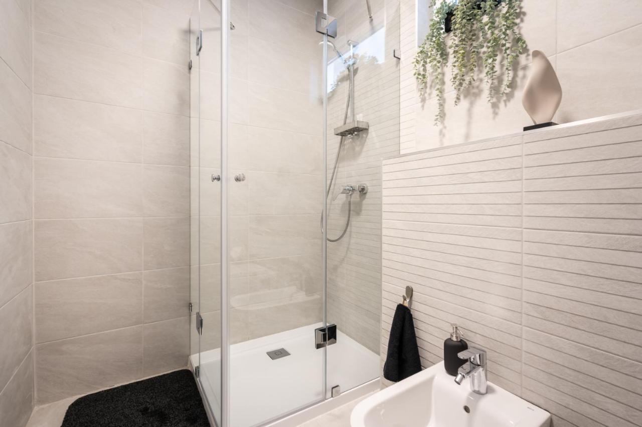 בודפשט Rose Garden Apartments חדר תמונה